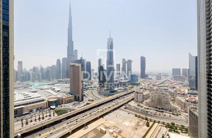 Apartment - 3 Bedrooms - 4 Bathrooms for rent in Downtown Views II Tower 3 - Downtown Views II - Zabeel 2 - Zabeel - Dubai