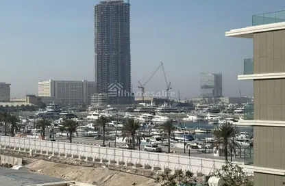 Apartment - 2 Bedrooms - 3 Bathrooms for sale in Seagate Building 3 - Seagate - Mina Rashid - Dubai
