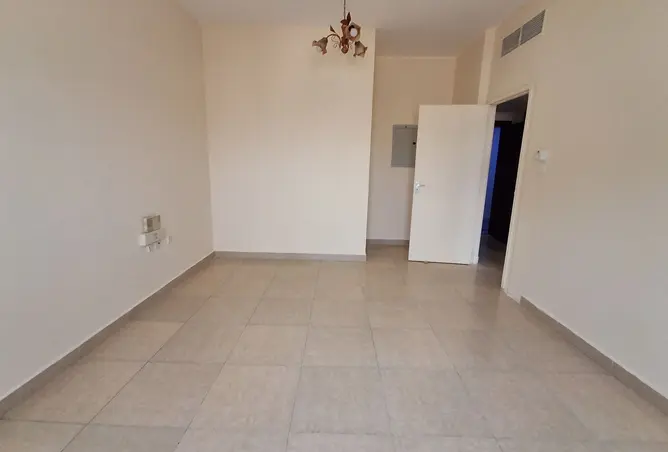 142508265 - Property Image 2