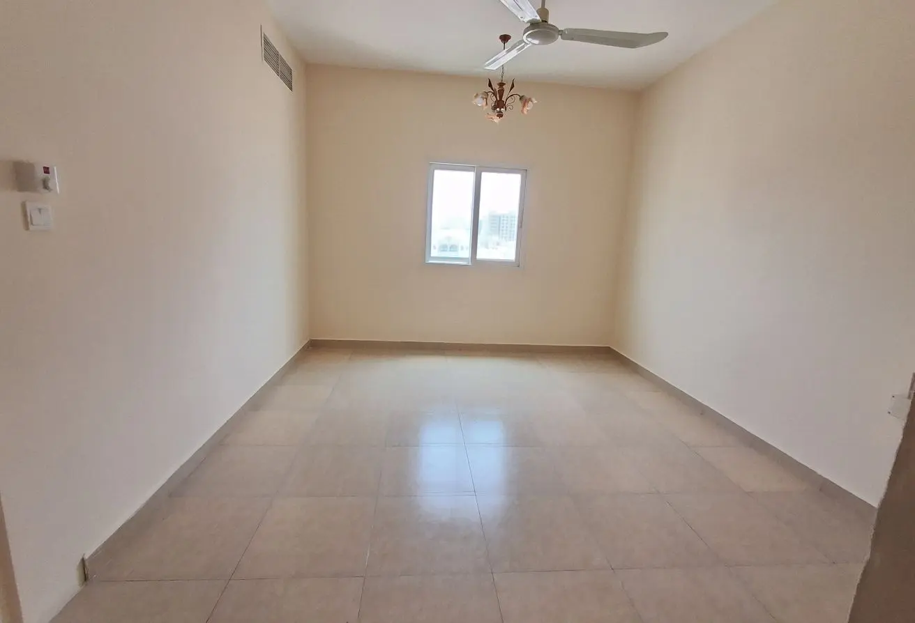 142508265 - Property Main Image