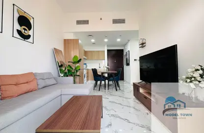 Apartment - 1 Bedroom - 1 Bathroom for rent in Oasis 2 - Oasis Residences - Masdar City - Abu Dhabi