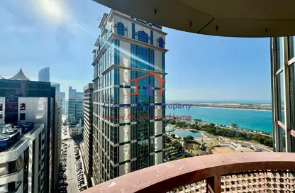 Apartment - 4 Bedrooms - 5 Bathrooms for rent in Silver Tower - Corniche Road - Abu Dhabi