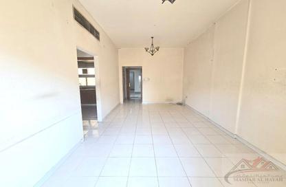 Apartment - 1 Bedroom - 2 Bathrooms for rent in Muwaileh 29 Building - Muwaileh - Sharjah