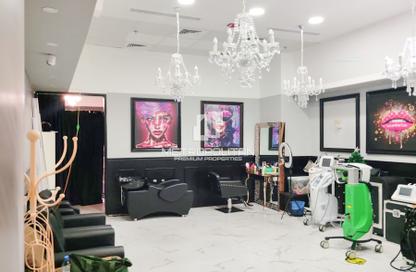 Retail - Studio for sale in Central Park Retail - Central Park Tower - DIFC - Dubai