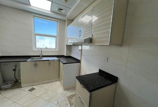 82392202 - صورة العقار 3