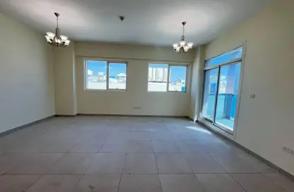 شقة - 2 غرف نوم - 3 حمامات للايجار في مبنى الثاني الورقاء - الورقاء 1 - الورقاء - دبي