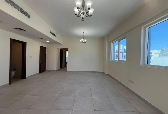 82392202 - صورة العقار 2