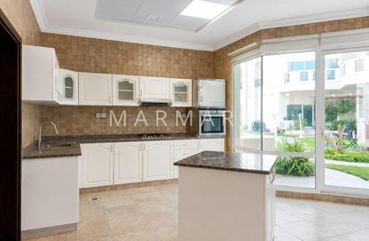 Villa - 5 Bedrooms - 5 Bathrooms for rent in Umm Suqeim 2 Villas - Umm Suqeim 2 - Umm Suqeim - Dubai Villa - 5 Bedrooms - 5 Bathrooms for rent in Umm Suqeim 2 Villas - Umm Suqeim 2 - Umm Suqeim - Dubai