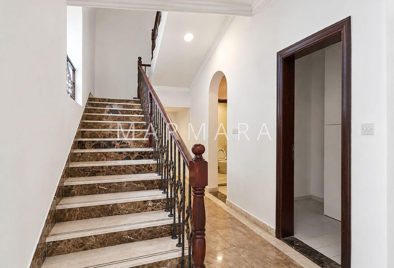Fantastic 5BR Villa | Study Room | Shared Pool photo 20