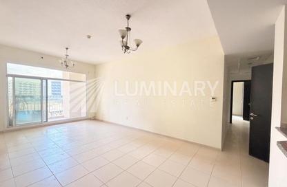 Apartment - 3 - 3 for rent in Mazaya 9 - Queue Point - Liwan - Dubai