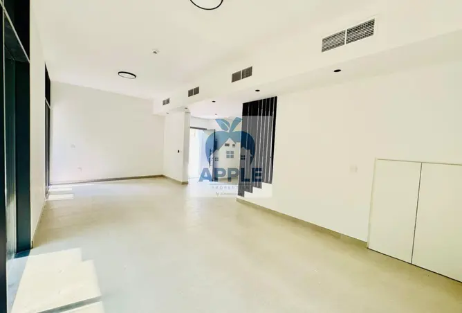 145966990 - Property Image 3