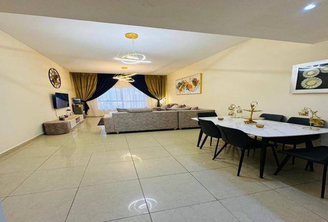 87458311 - Property Image 2