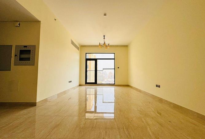 82395345 - Property Image 2