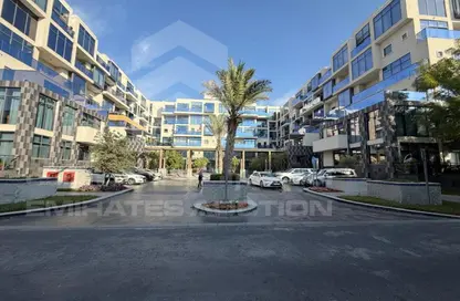 Apartment - 4 Bedrooms - 4 Bathrooms for sale in Oia Residence - Motor City - Dubai
