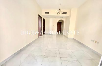 Apartment - 1 - 2 for rent in Muwaileh 3 Building - Muwaileh - Sharjah