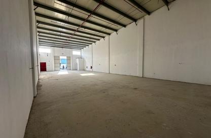 Warehouse - Studio - 1 for rent in Ajman Industrial 1 - Ajman Industrial Area - Ajman