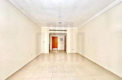 Apartment - Studio - 1 for rent in Fire Station Road - Muwaileh - Sharjah
