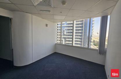 Office Space - Studio for rent in Damac Executive Heights - Barsha Heights (Tecom) - Dubai
