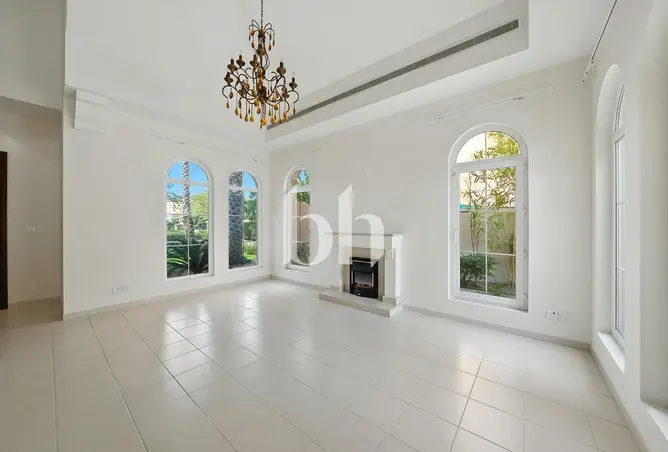 107274178 - Property Image 2