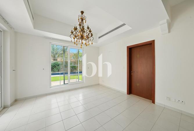 107274178 - Property Image 3