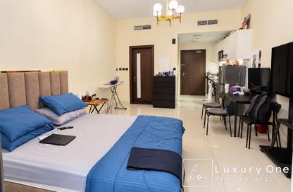 Apartment - Studio - 1 for sale in Wavez Residence - Liwan - Dubai