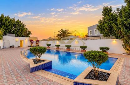 Villa - 5 - 6 for rent in Jumeirah 3 - Jumeirah - Dubai