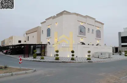 Villa - 5 Bedrooms - 7 Bathrooms for sale in Ajman Hills - Al Alia - Ajman