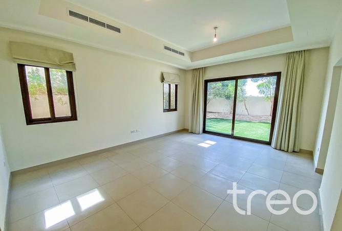 114150177 - Property Image 3