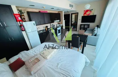 Apartment - 1 Bathroom for rent in The Royal Oceanic - Dubai Marina - Dubai