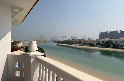 Villa - 4 - 5 for rent in Garden Homes Frond B - Garden Homes - Palm Jumeirah - Dubai Villa - 4 - 5 for rent in Garden Homes Frond B - Garden Homes - Palm Jumeirah - Dubai