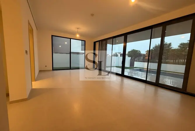 154595800 - Property Image 2