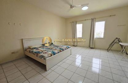 Apartment - Studio - 1 Bathroom for sale in Building U13 - Italy Cluster - International City - Dubai