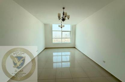 Apartment - 2 Bedrooms - 3 Bathrooms for rent in Al Khan Corniche - Al Khan - Sharjah Apartment - 2 Bedrooms - 3 Bathrooms for rent in Al Khan Corniche - Al Khan - Sharjah