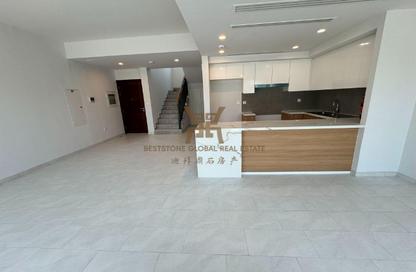 Townhouse - 3 Bedrooms - 4 Bathrooms for rent in La Rosa 5 - La Rosa - Villanova - Dubai Townhouse - 3 Bedrooms - 4 Bathrooms for rent in La Rosa 5 - La Rosa - Villanova - Dubai