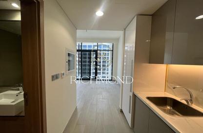 Apartment - Studio - 1 for rent in Meydan - Dubai