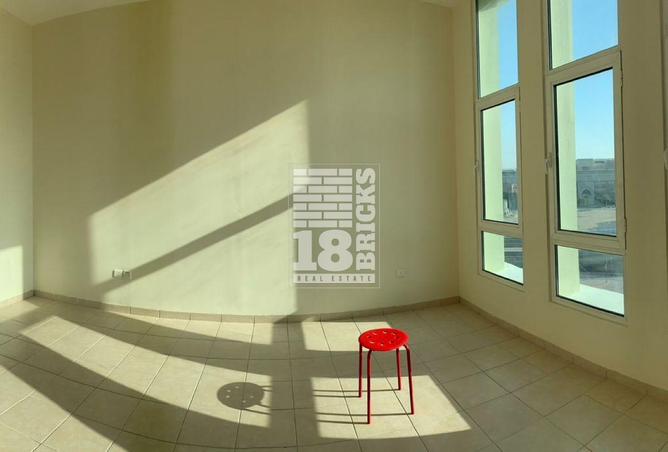 69111261 - Property Image 3