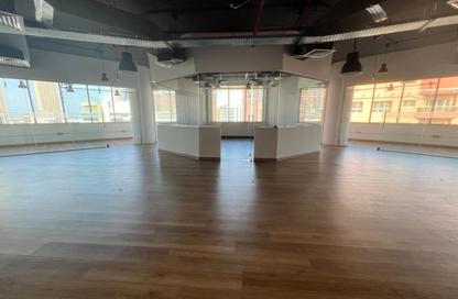 Office Space - Studio for rent in Damac Executive Heights - Barsha Heights (Tecom) - Dubai Office Space - Studio for rent in Damac Executive Heights - Barsha Heights (Tecom) - Dubai