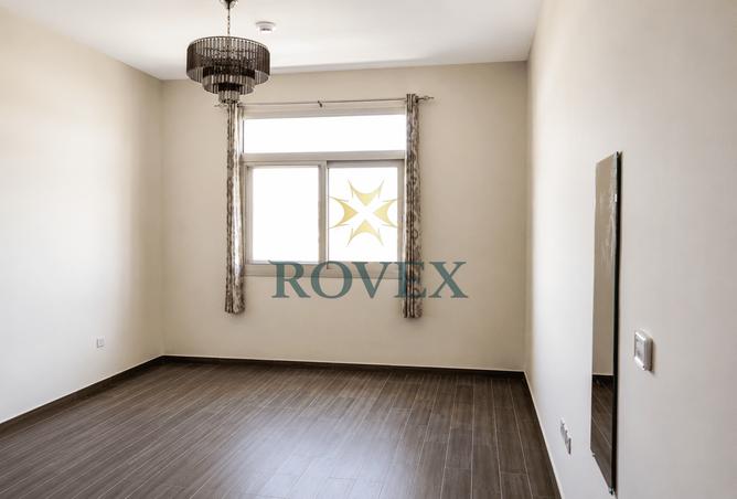 106390210 - Property Image 3