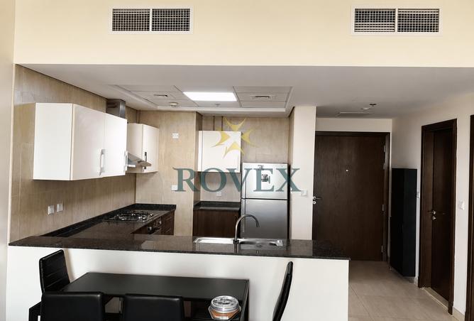 106390210 - Property Image 2