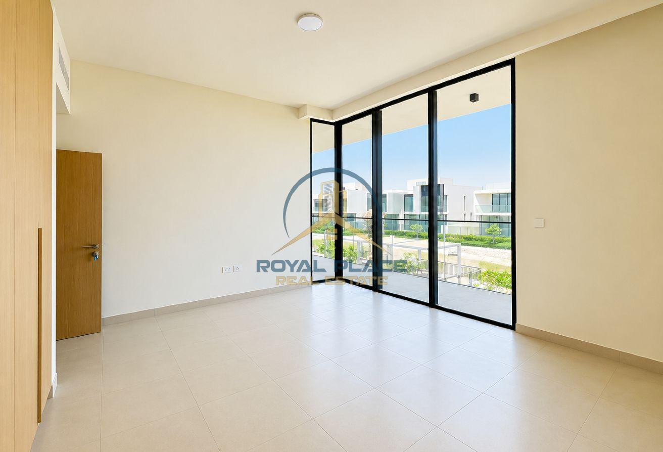 Exclusive Villa | Near Clubhouse | Ultra Luxry 5BR photo 11
