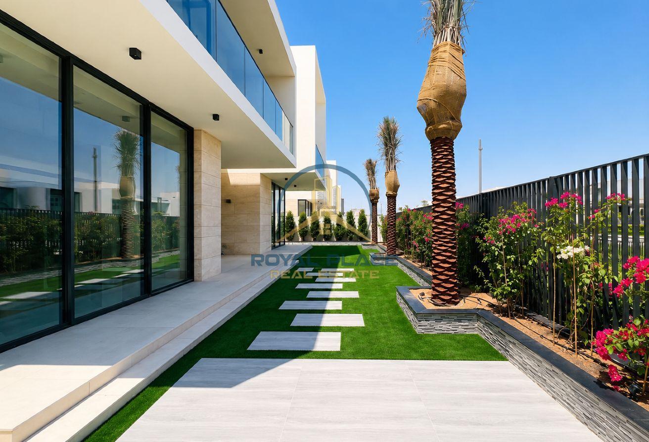 Exclusive Villa | Near Clubhouse | Ultra Luxry 5BR photo 18
