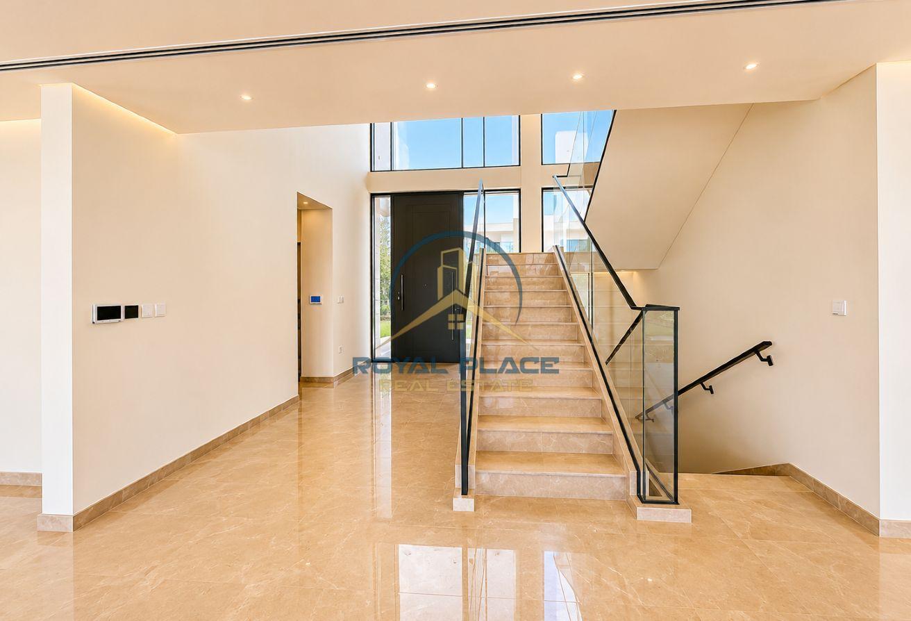 Exclusive Villa | Near Clubhouse | Ultra Luxry 5BR photo 9