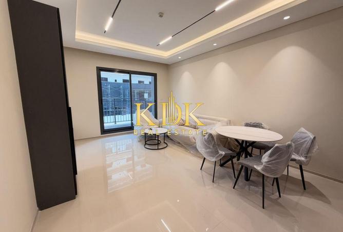 Spacious 1BR | HZ Residence | Balcony | City View