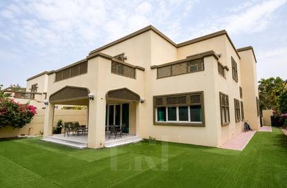 Villa - 4 - 5 for rent in District 3 - Jumeirah Park - Dubai