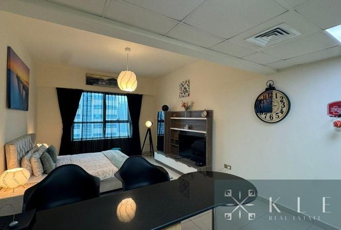 77363326 - Property Main Image