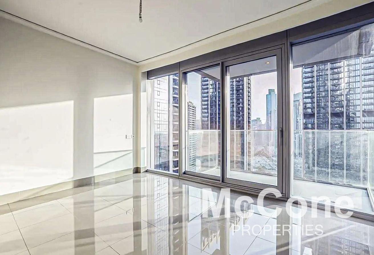 Vacant | Mid Floor | Partial Burj views photo 9