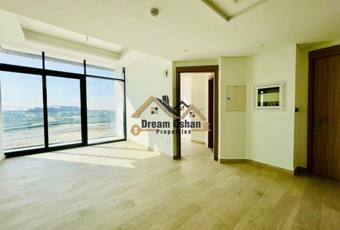 71460900 - Property Image 3