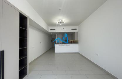 Apartment - Studio - 1 for rent in Al Jaddaf Avenue - Al Jaddaf - Dubai
