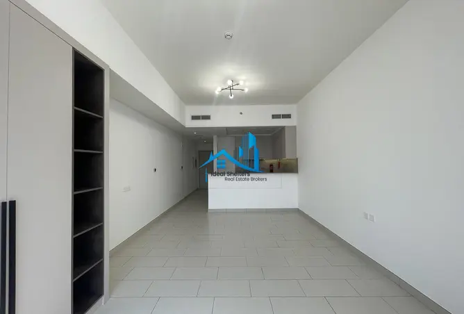 165040111 - Property Image 3
