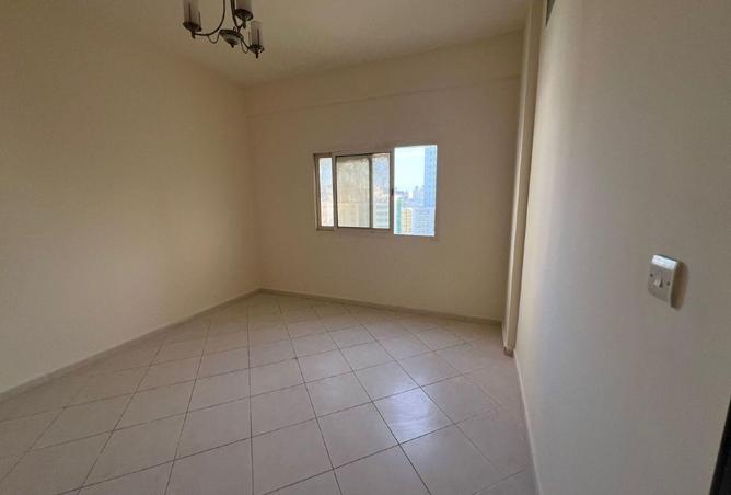 88733025 - Property Image 3
